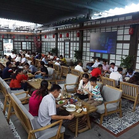 Van Hue Homestay Binh Duong トゥアン・アン エクステリア 写真